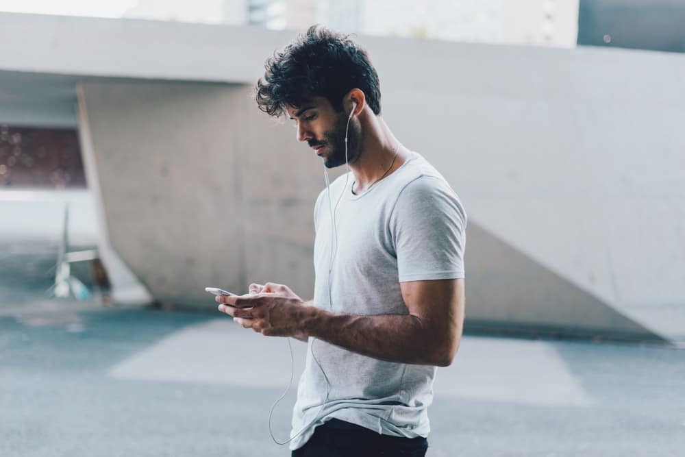 what-do-model-agencies-look-for-in-a-male
