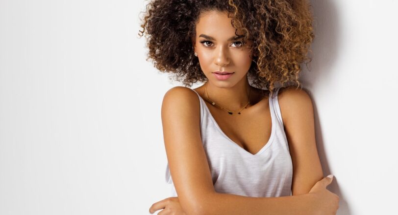 how-to-get-signed-to-a-model-agency